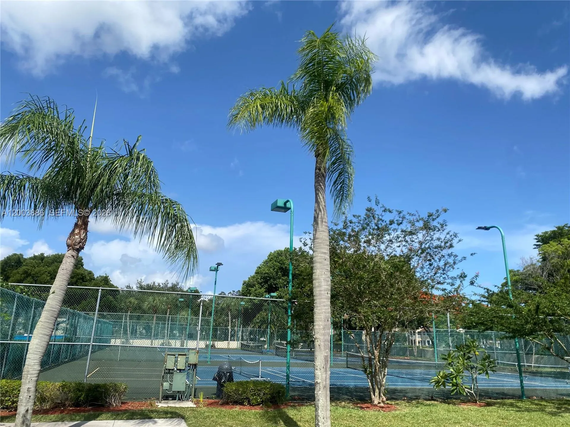 514 Gardens Drive Pompano Beach FL 33069