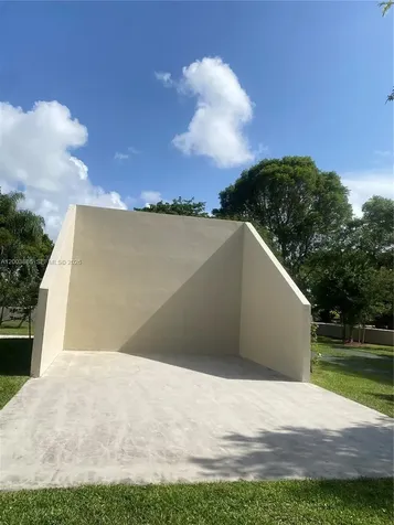 514 Gardens Drive Pompano Beach FL 33069