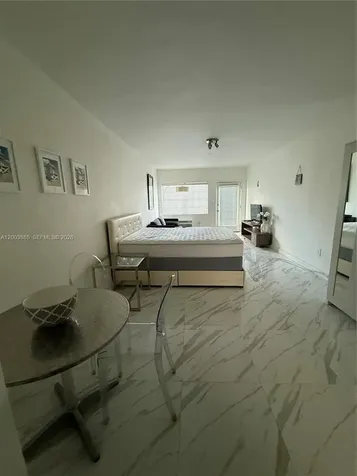 1611 West Avenue Miami Beach FL 33139