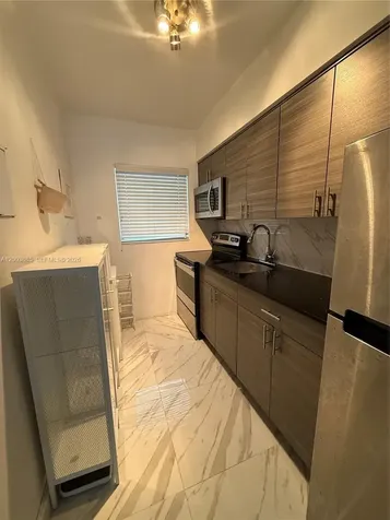 1611 West Avenue Miami Beach FL 33139