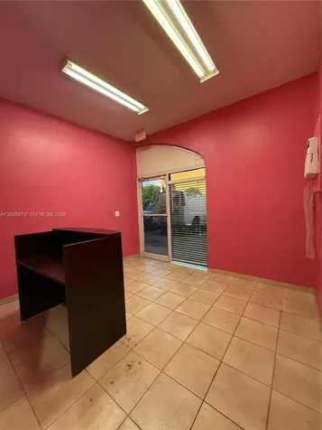 2954 W 84th Street Hialeah FL 33018