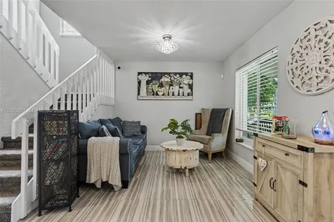 7941 NW 3rd Place Plantation FL 33324