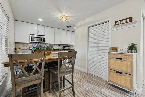 7941 NW 3rd Place Plantation FL 33324