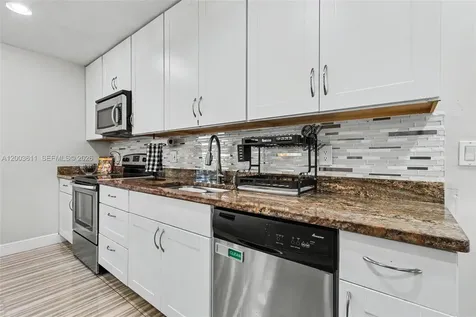 7941 NW 3rd Place Plantation FL 33324