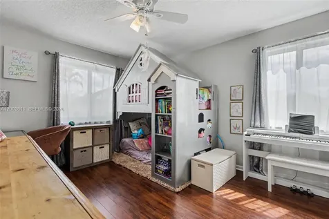 7941 NW 3rd Place Plantation FL 33324