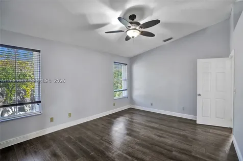 245 NW 207th Terrace Pembroke Pines FL 33029