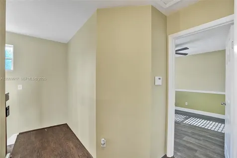 245 NW 207th Terrace Pembroke Pines FL 33029