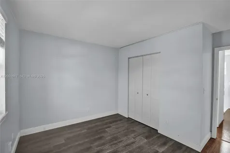 245 NW 207th Terrace Pembroke Pines FL 33029