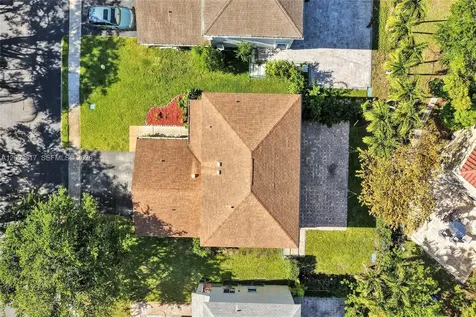 245 NW 207th Terrace Pembroke Pines FL 33029