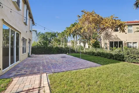 245 NW 207th Terrace Pembroke Pines FL 33029