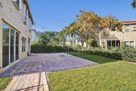 245 NW 207th Terrace Pembroke Pines FL 33029
