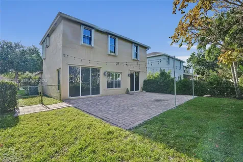 245 NW 207th Terrace Pembroke Pines FL 33029