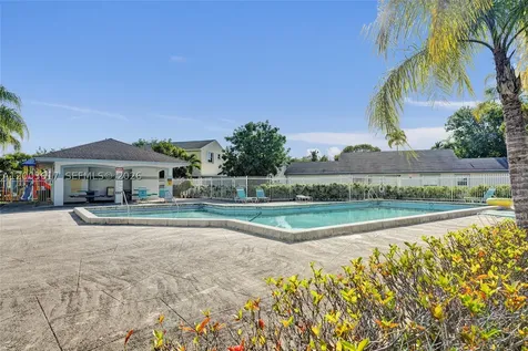 245 NW 207th Terrace Pembroke Pines FL 33029