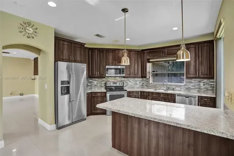 245 NW 207th Terrace Pembroke Pines FL 33029