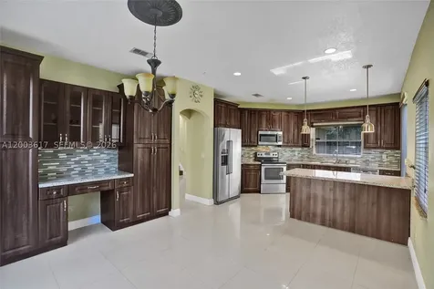 245 NW 207th Terrace Pembroke Pines FL 33029