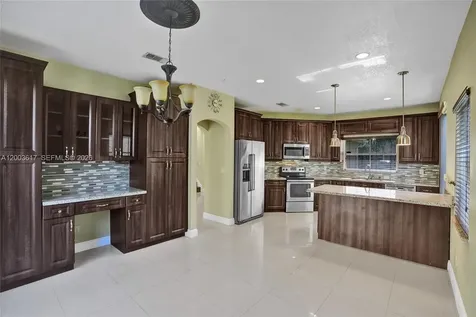 245 NW 207th Terrace Pembroke Pines FL 33029