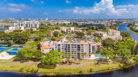2322 S Cypress Bend Drive Pompano Beach FL 33069
