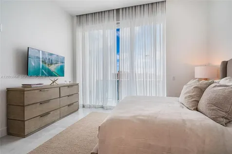 17550 Collins Avenue Sunny Isles Beach FL 33160