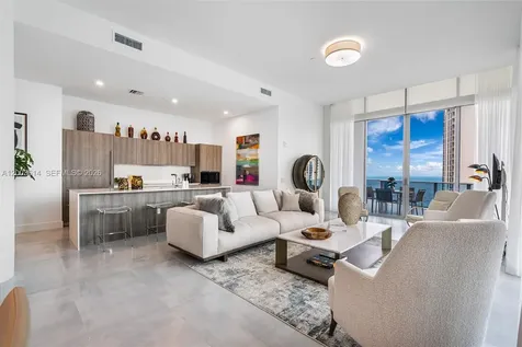 17550 Collins Avenue Sunny Isles Beach FL 33160