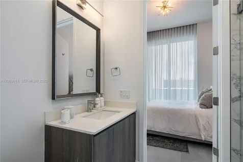 17550 Collins Avenue Sunny Isles Beach FL 33160