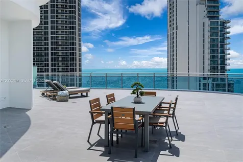 17550 Collins Avenue Sunny Isles Beach FL 33160