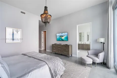 17550 Collins Avenue Sunny Isles Beach FL 33160