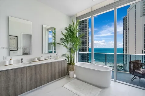 17550 Collins Avenue Sunny Isles Beach FL 33160