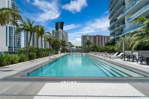 17550 Collins Avenue Sunny Isles Beach FL 33160