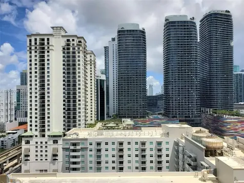 1111 SW 1st Avenue Miami FL 33130