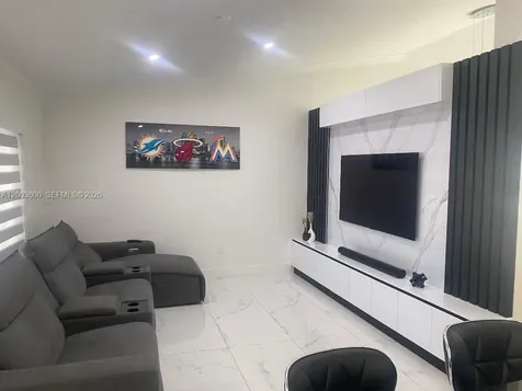 17075 SW 145th Avenue Miami FL 33177