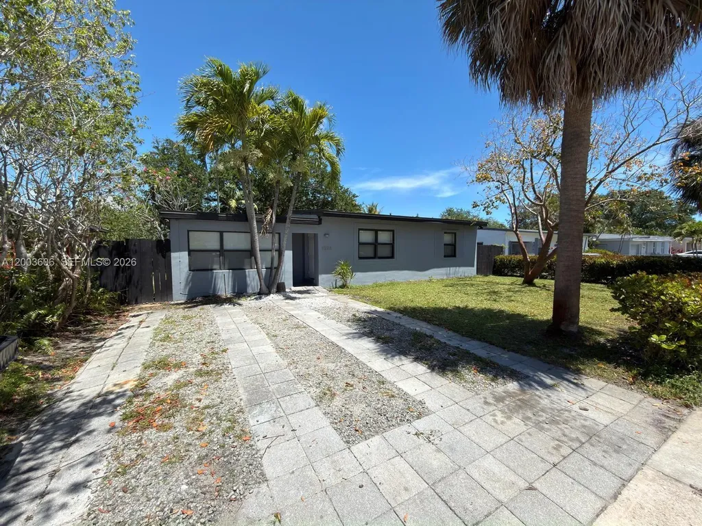 1325 NW 11th Court Fort Lauderdale FL 33311