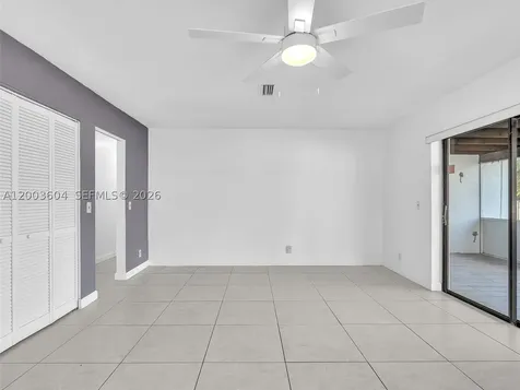 Dania Beach FL 33004