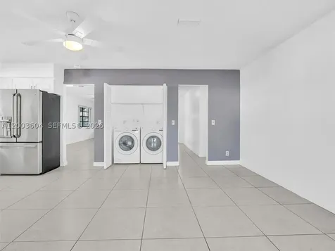 Dania Beach FL 33004