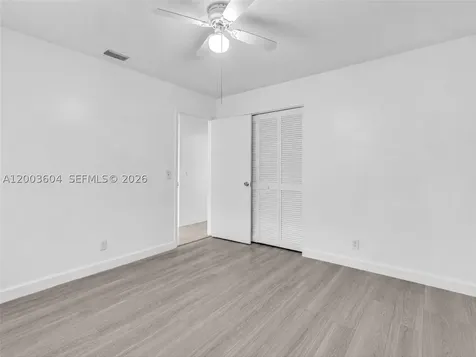 Dania Beach FL 33004