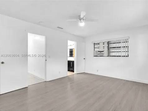 Dania Beach FL 33004