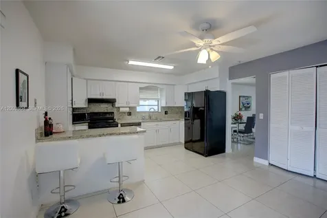 Dania Beach FL 33004