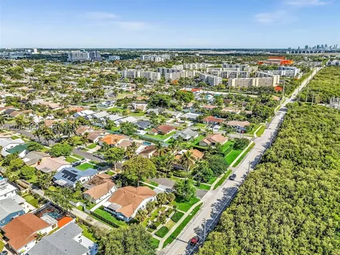 Dania Beach FL 33004