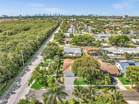 Dania Beach FL 33004