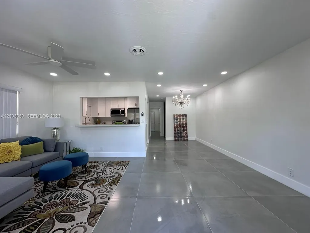 1628 NW 8th Avenue Fort Lauderdale FL 33311
