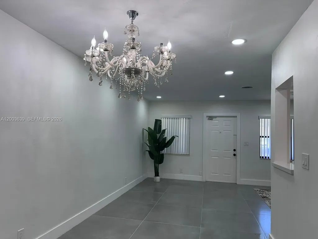 1628 NW 8th Avenue Fort Lauderdale FL 33311