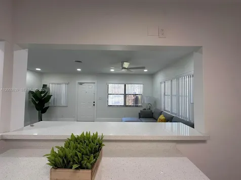 1628 NW 8th Avenue Fort Lauderdale FL 33311