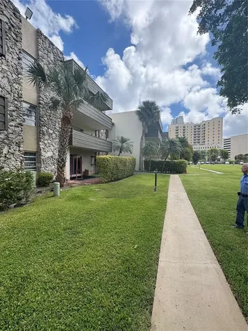 8335 SW 72nd Avenue Miami FL 33143