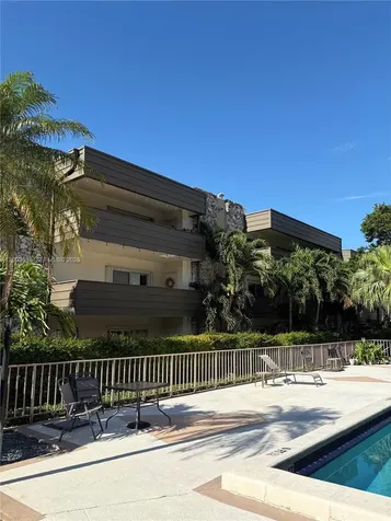 8335 SW 72nd Avenue Miami FL 33143