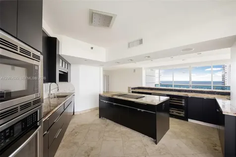 2127 Brickell Avenue Miami FL 33129