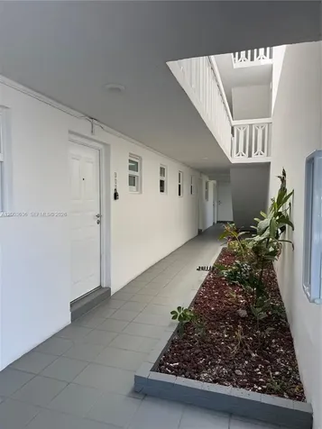 200 Galen Drive Key Biscayne FL 33149