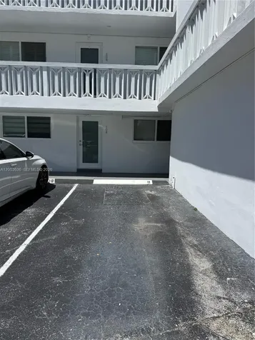 200 Galen Drive Key Biscayne FL 33149