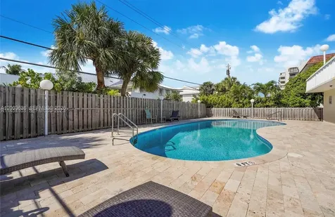 200 Galen Drive Key Biscayne FL 33149