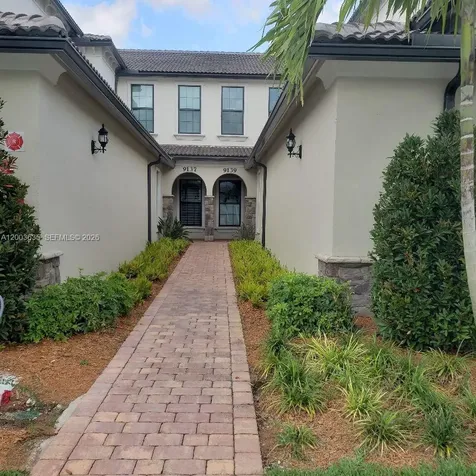 9139 Passiflora Boca Raton FL 33428