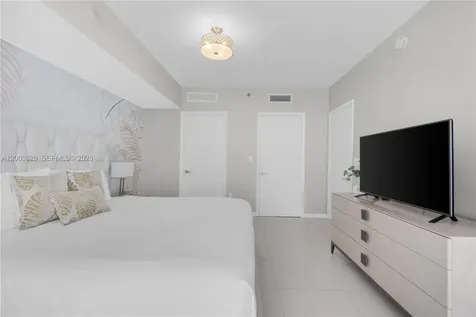 485 Brickell Avenue Miami FL 33131