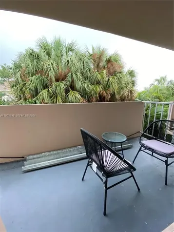1200 Tallwood Avenue Hollywood FL 33021